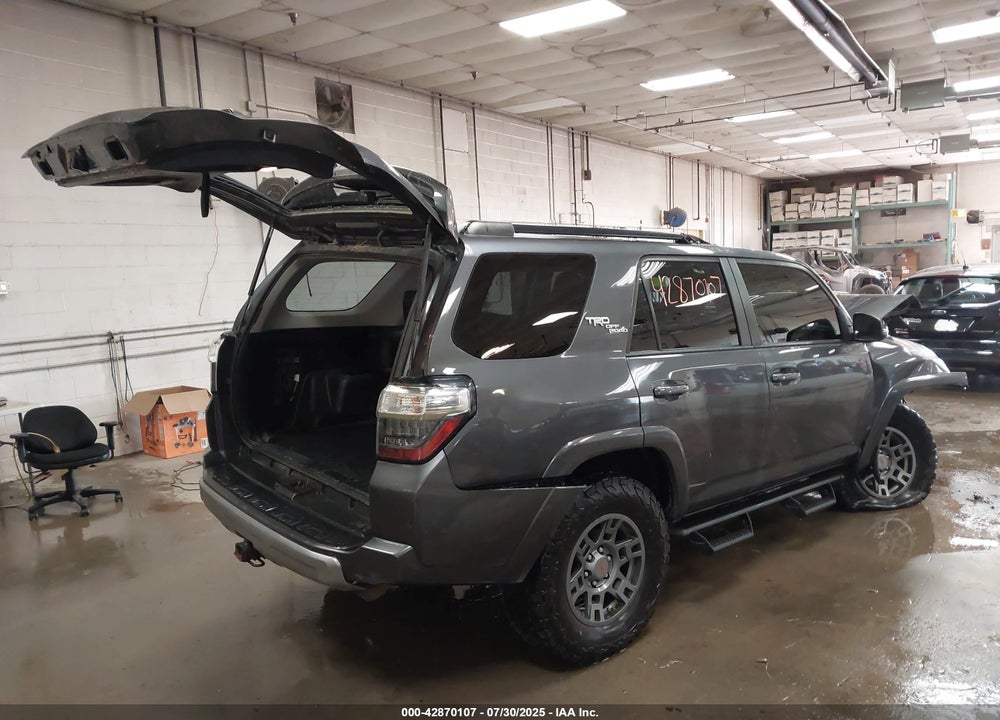 2020 TOYOTA 4RUNNER VIN: JTEBU5JR1L5807749