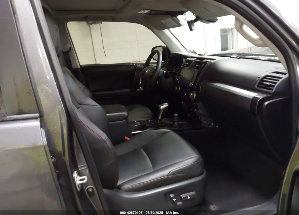 2020 TOYOTA 4RUNNER VIN: JTEBU5JR1L5807749