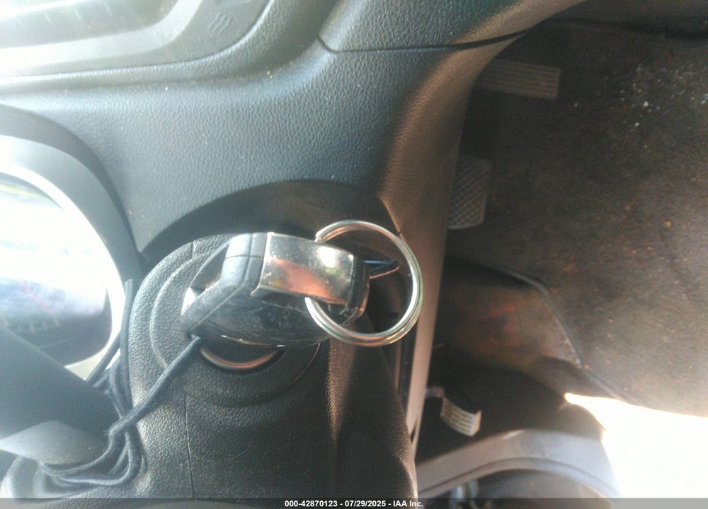 2011 CHEVROLET EQUINOX VIN: 2CNFLNEC2B6304762