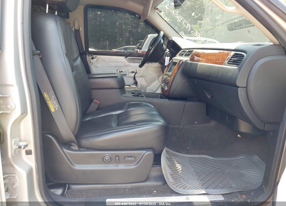2007 CHEVROLET TAHOE LT VIN: 1GNFK13027J147406
