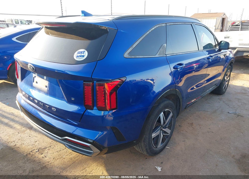 2021 KIA SORENTO VIN: 5XYRL4LC0MG010846