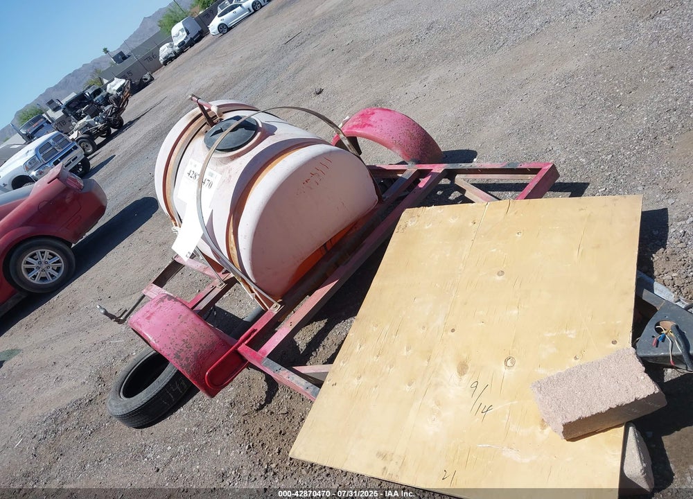 2021 TRAILER WEED SPRAYER AND TANK VIN: NO VIN