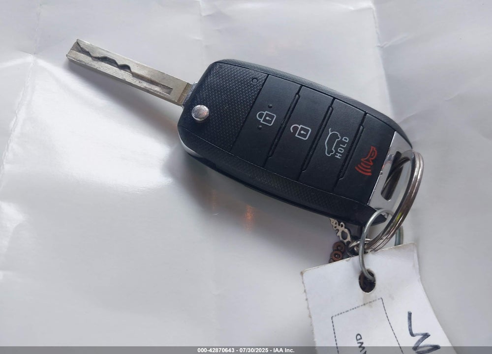 2018 KIA SORENTO VIN: 5XYPGDA34JG407163