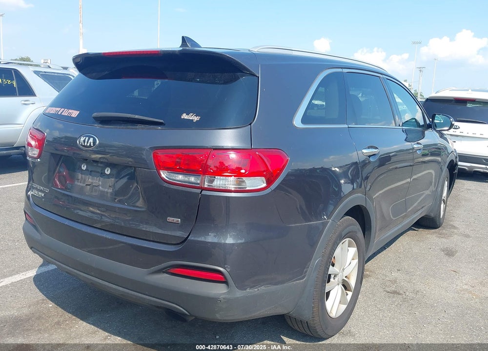 2018 KIA SORENTO VIN: 5XYPGDA34JG407163
