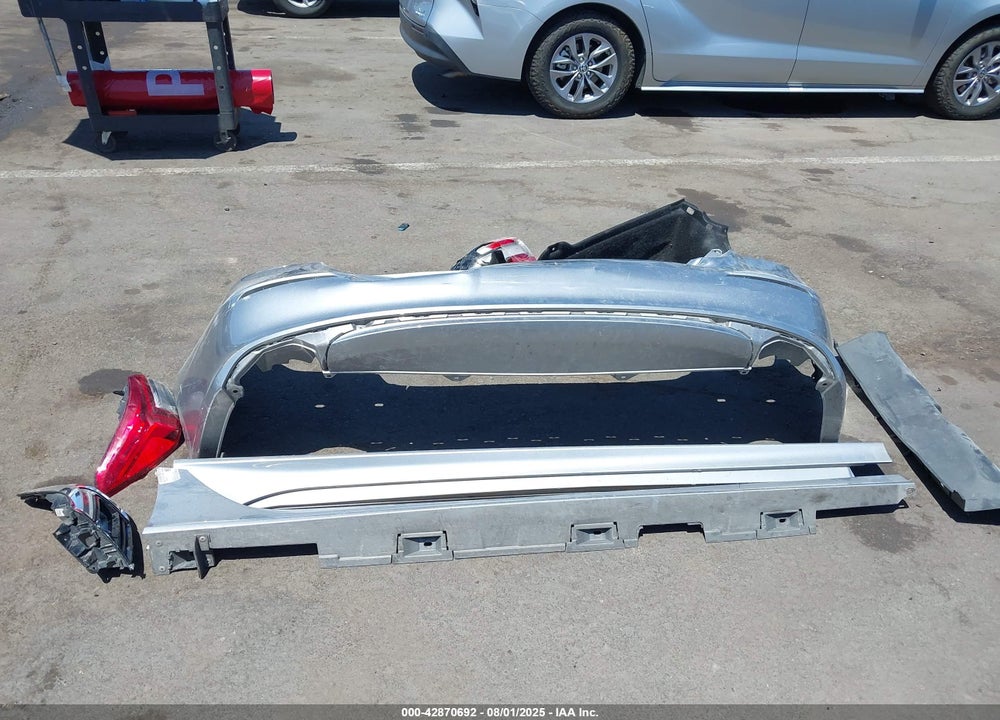 2022 HONDA CIVIC VIN: 2HGFE2F52NH600940