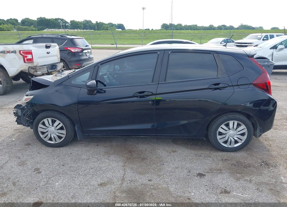 2016 HONDA FIT VIN: JHMGK5H5XGX022223