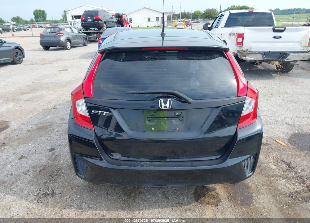 2016 HONDA FIT VIN: JHMGK5H5XGX022223