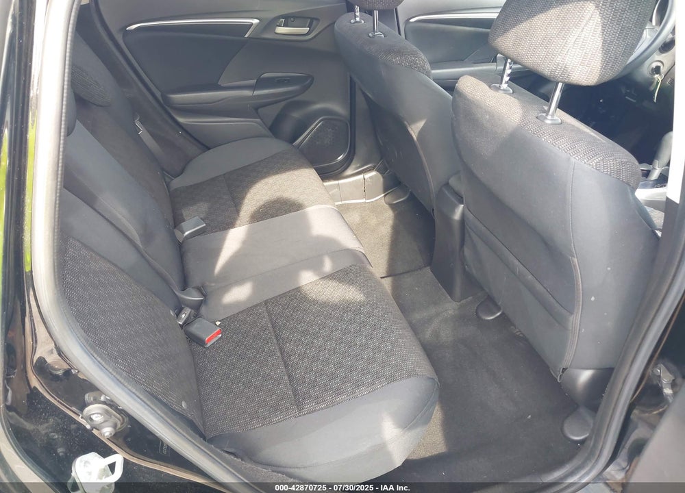 2016 HONDA FIT VIN: JHMGK5H5XGX022223
