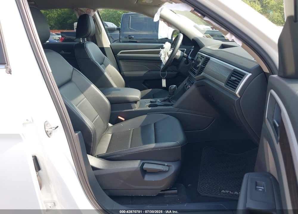 2022 VOLKSWAGEN ATLAS VIN: 1V2LP2CA4NC521669