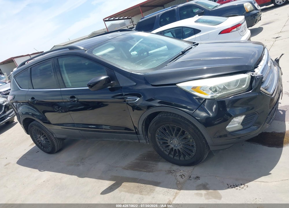 2017 FORD ESCAPE VIN: 1FMCU0GD0HUC24458