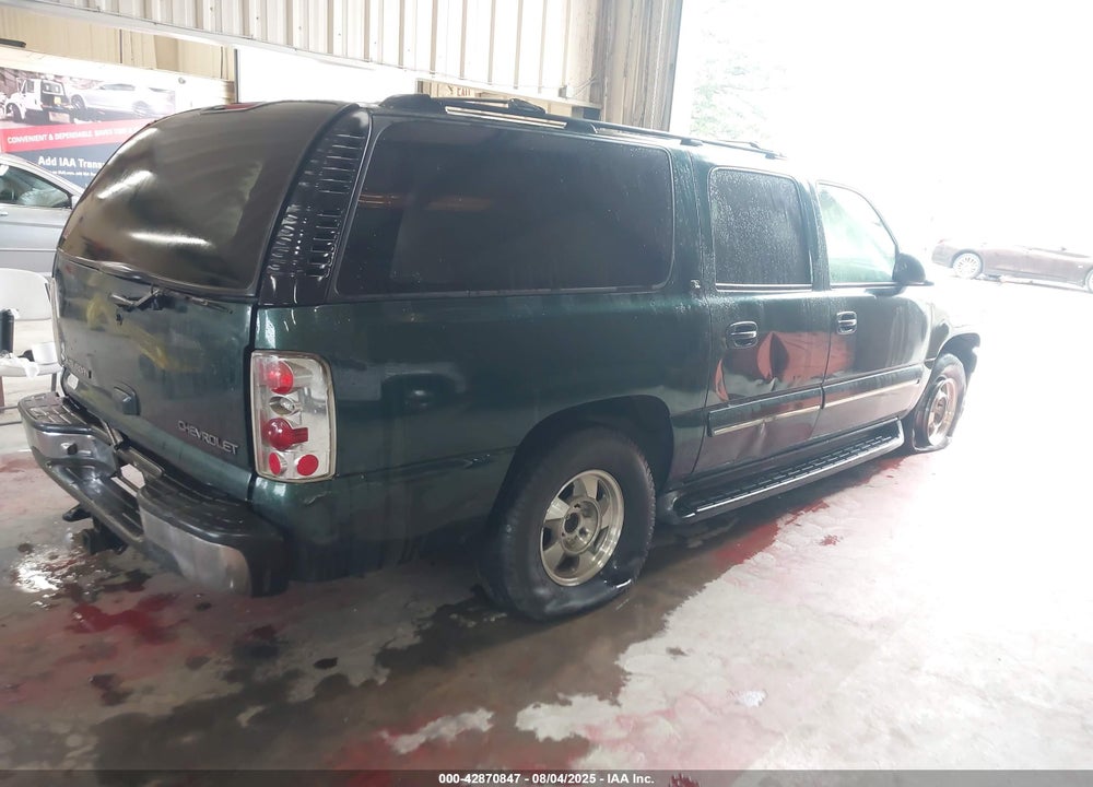 2001 CHEVROLET SUBURBAN 1500 LT VIN: 3GNEC16T51G247040