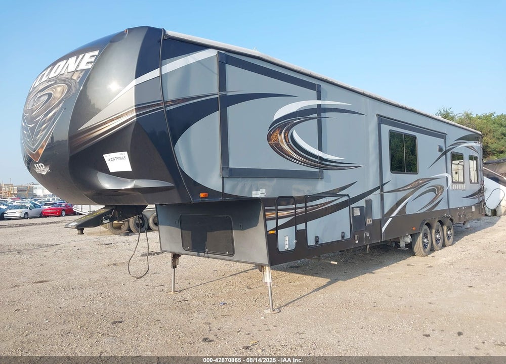2016 HEARTLAND RV CYCLONE 4000 TOY HAULER TRAVEL TRAILER VIN: 5SFCG4330GE317051