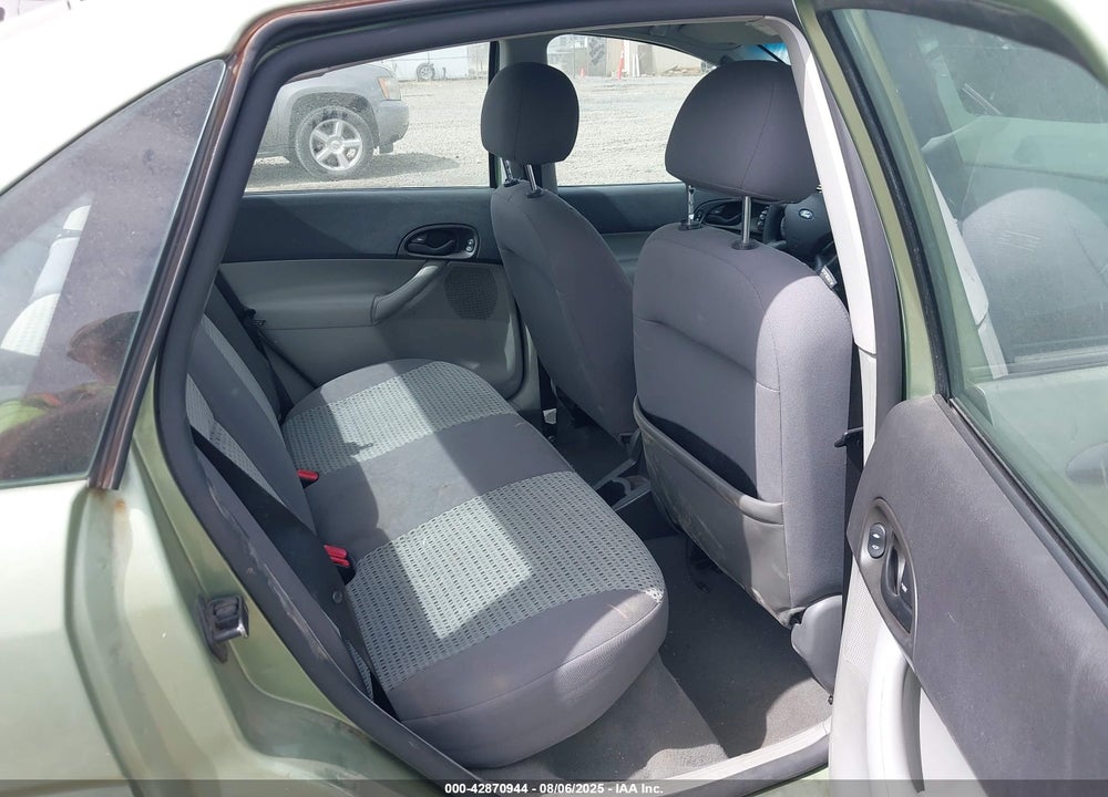 2007 FORD FOCUS S/SE/SES VIN: 1FAHP34N47W103876