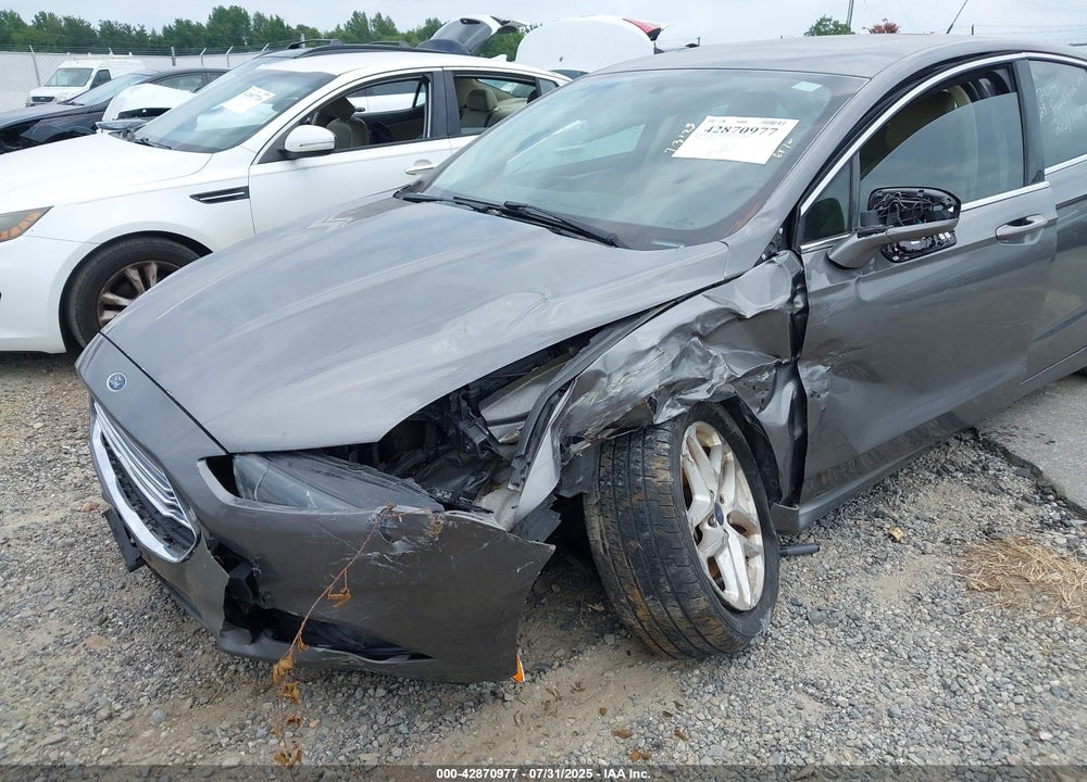 2014 FORD FUSION SE VIN: 3FA6P0HD3ER384933