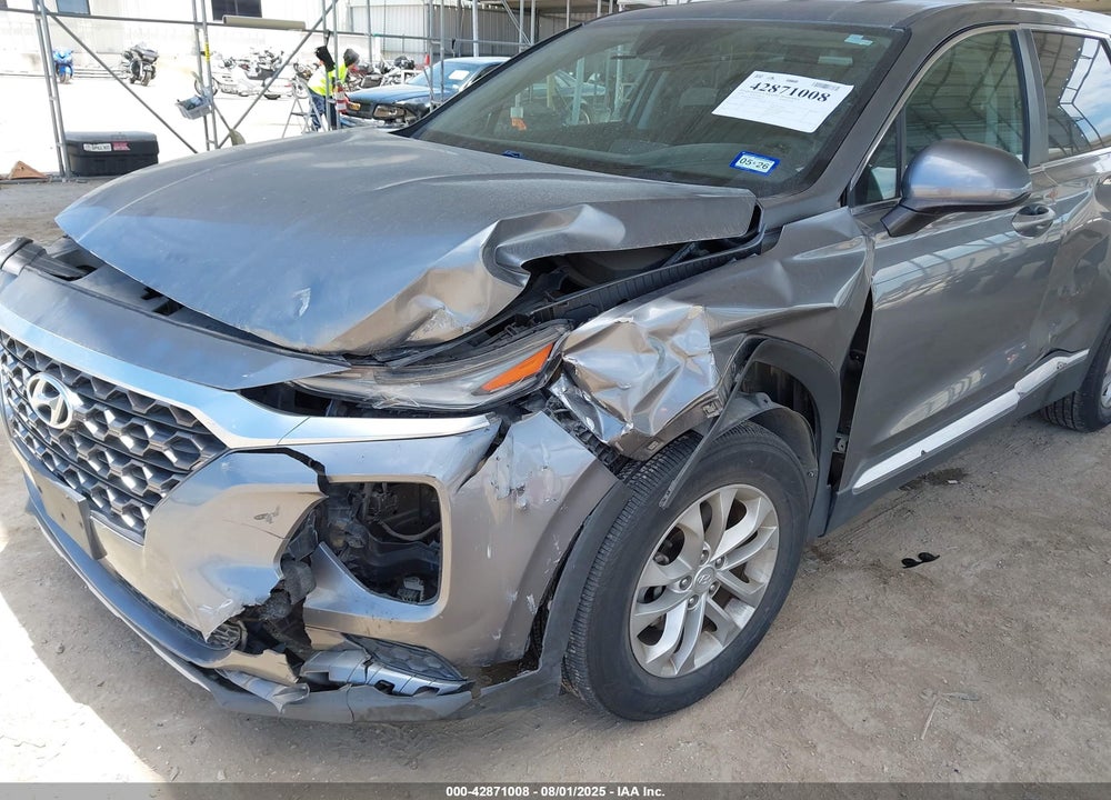2019 HYUNDAI SANTA FE SE VIN: 5NMS23AD1KH104215