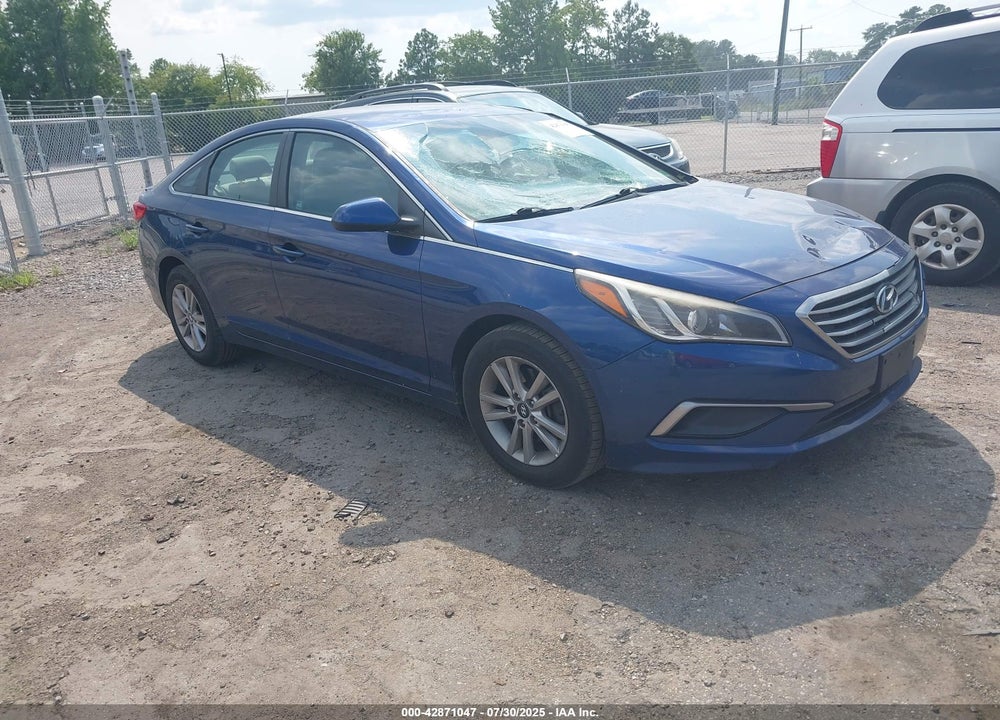 2016 HYUNDAI SONATA VIN: 5NPE24AF9GH330467