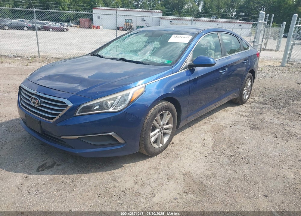 2016 HYUNDAI SONATA VIN: 5NPE24AF9GH330467