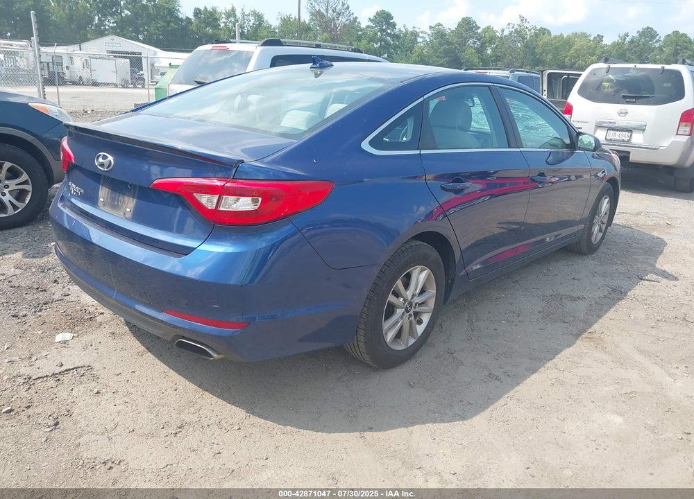 2016 HYUNDAI SONATA VIN: 5NPE24AF9GH330467