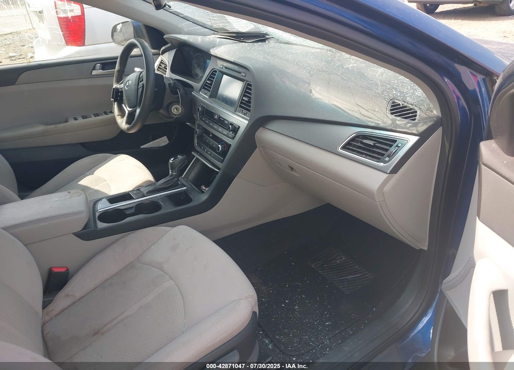 2016 HYUNDAI SONATA VIN: 5NPE24AF9GH330467