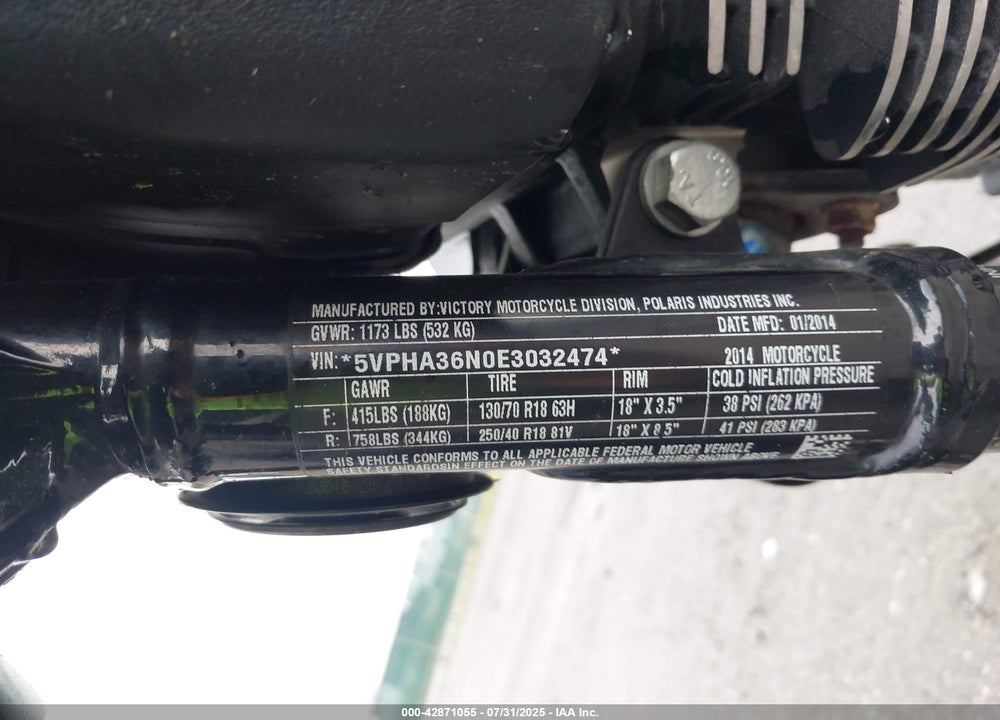 2014 VICTORY MOTORCYCLES HAMMER 8-BALL VIN: 5VPHA36N0E3032474