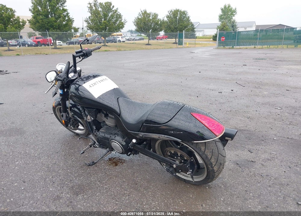 2014 VICTORY MOTORCYCLES HAMMER 8-BALL VIN: 5VPHA36N0E3032474