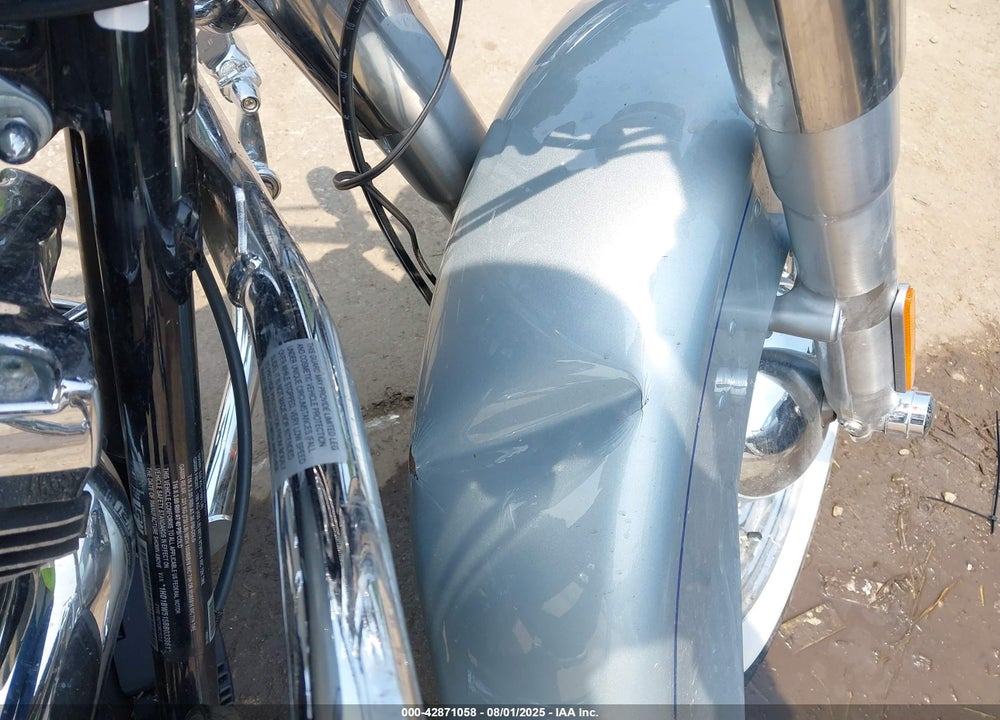 2011 HARLEY-DAVIDSON FLSTC VIN: 1HD1BW515BB033861
