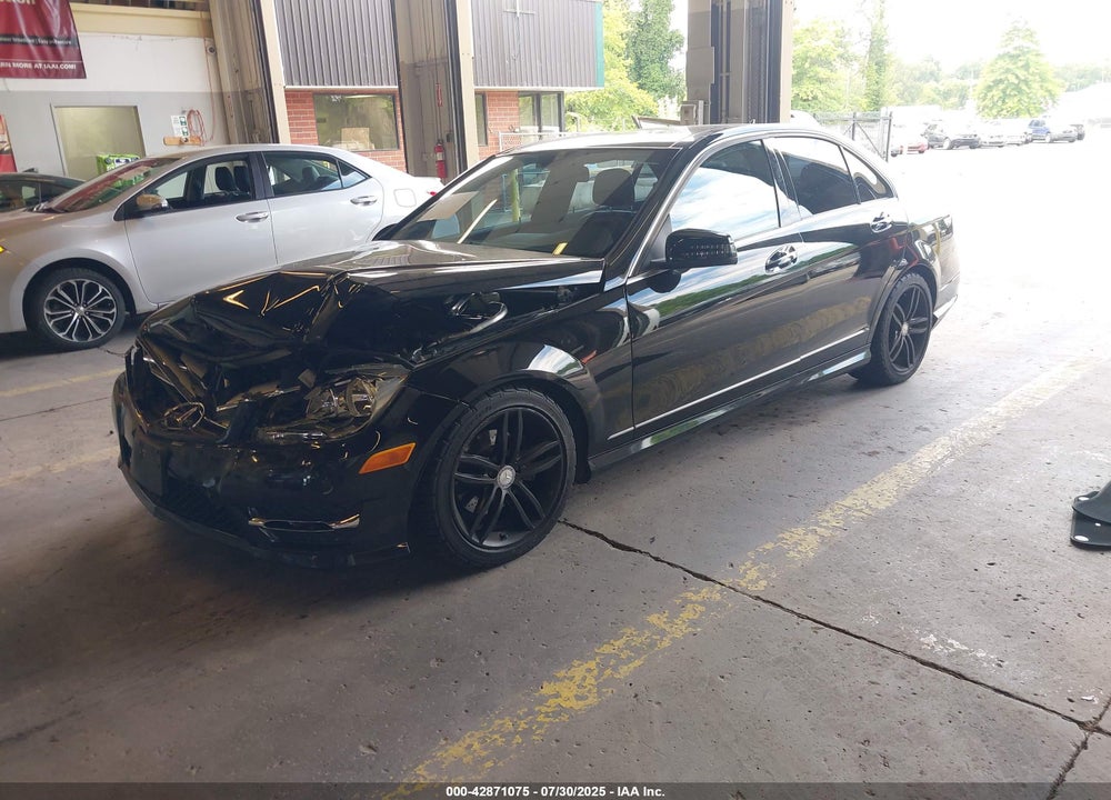 2012 MERCEDES-BENZ C 300 LUXURY 4MATIC/SPORT 4MATIC VIN: WDDGF8BB9CA707631
