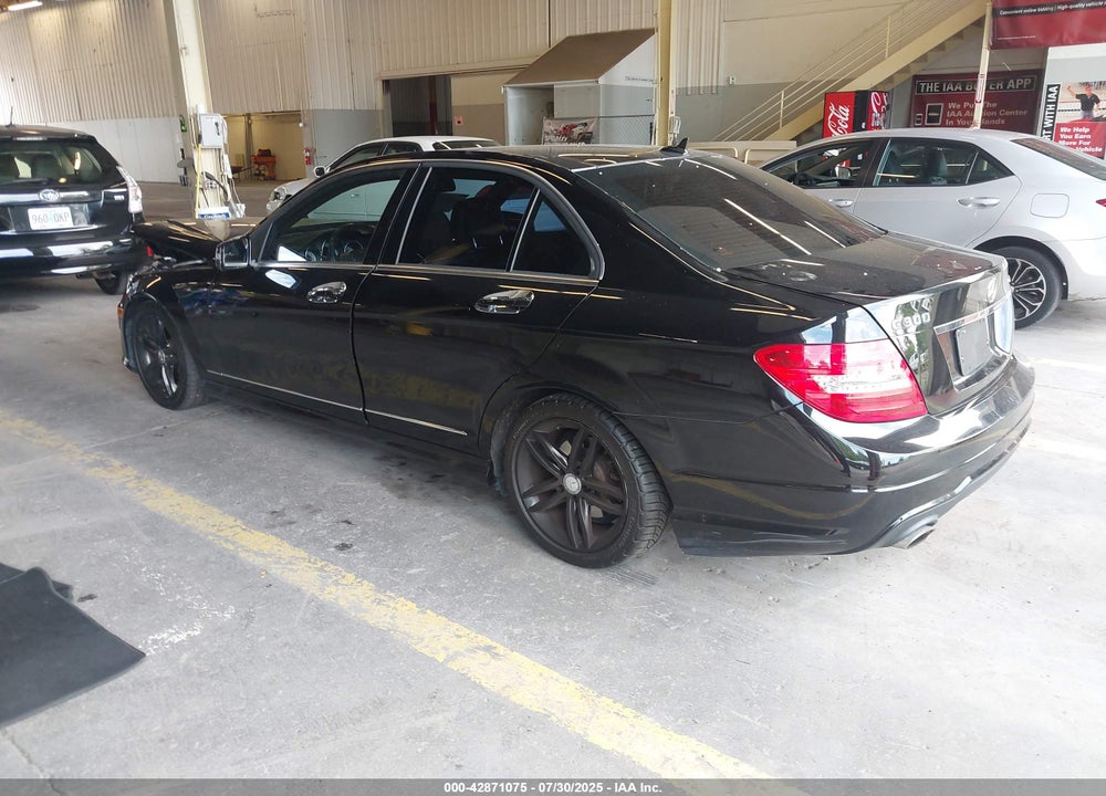2012 MERCEDES-BENZ C 300 LUXURY 4MATIC/SPORT 4MATIC VIN: WDDGF8BB9CA707631