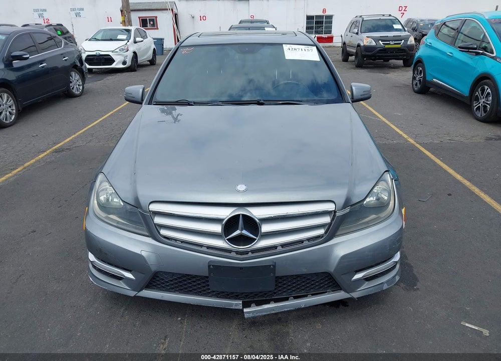 2013 MERCEDES-BENZ C CLASS VIN: WDDGF4HB4DR259107