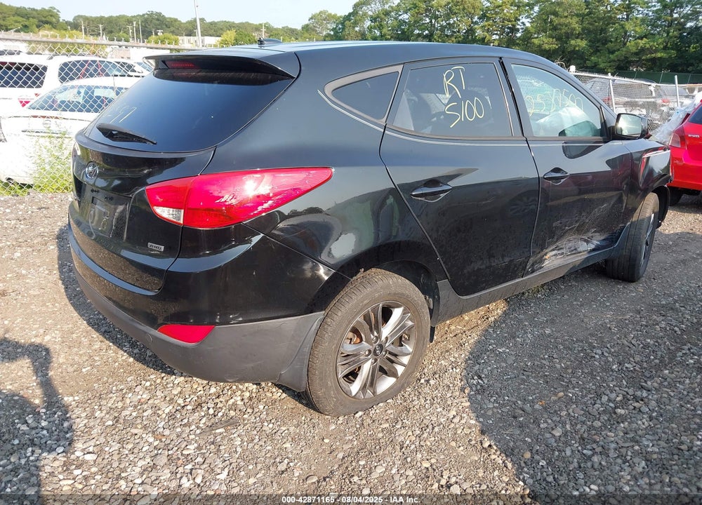 2015 HYUNDAI TUCSON VIN: KM8JTCAF1FU963518