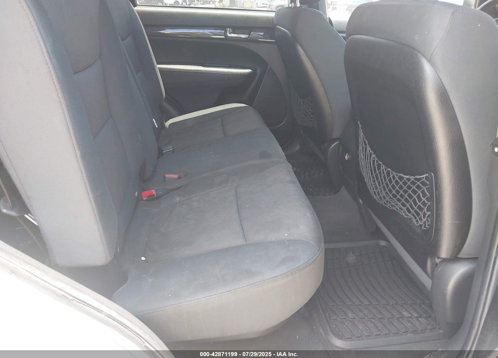 2012 KIA SORENTO VIN: 5XYKT4A6XCG213448