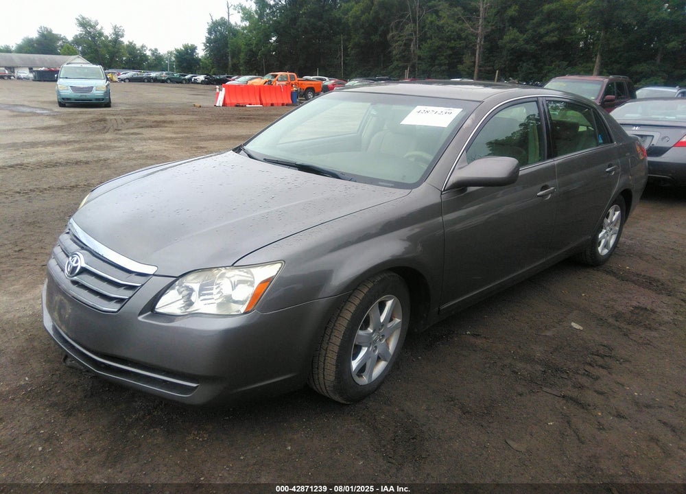 2005 TOYOTA AVALON XL VIN: 4T1BK36B35U018792