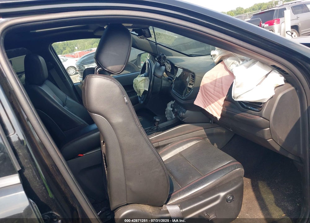 2022 DODGE DURANGO VIN: 1C4SDJCT7NC208052