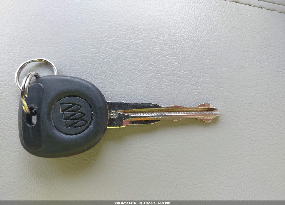 2009 BUICK LUCERNE VIN: 1G4HP57M39U107453