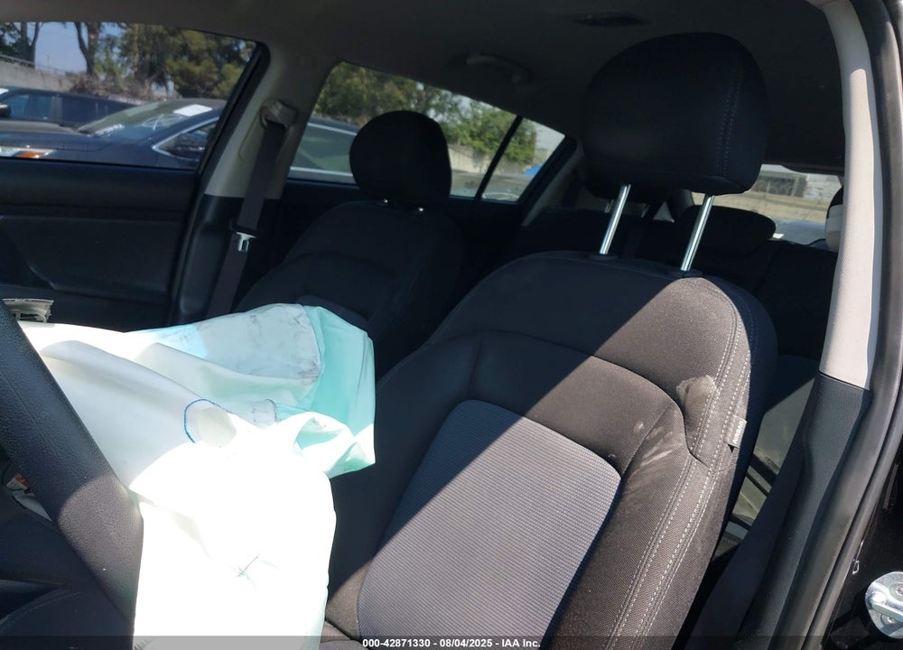 2016 KIA SPORTAGE LX VIN: KNDPB3AC9G7878921