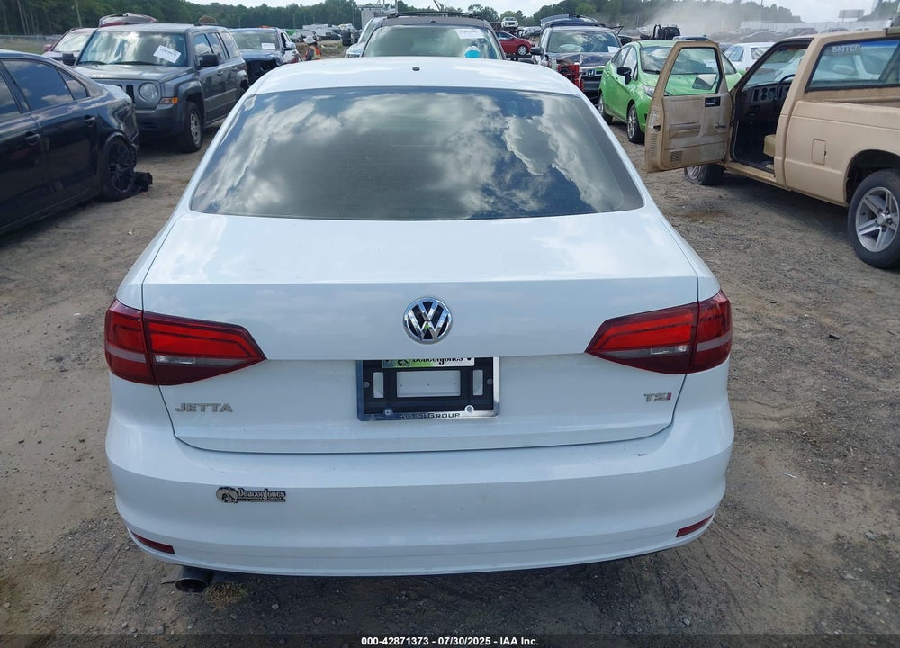 2018 VOLKSWAGEN JETTA VIN: 3VW167AJ1JM218432