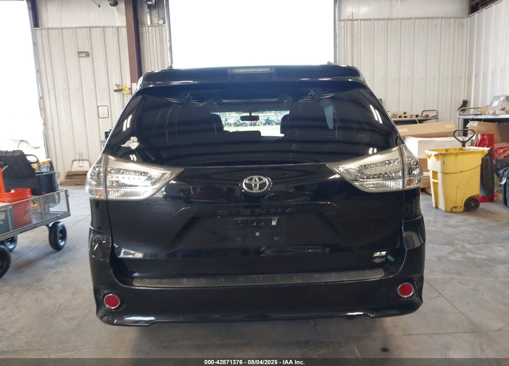 2013 TOYOTA SIENNA SE 8 PASSENGER VIN: 5TDXK3DC2DS383649