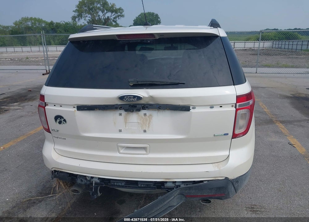 2015 FORD EXPLORER VIN: 1FM5K8D89FGB24732