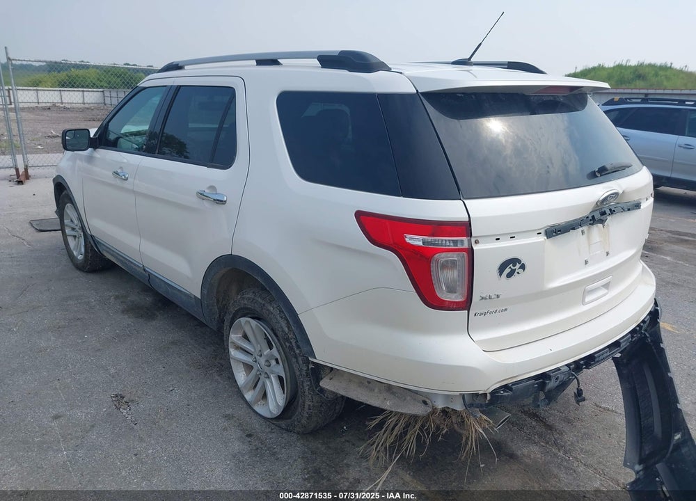 2015 FORD EXPLORER VIN: 1FM5K8D89FGB24732