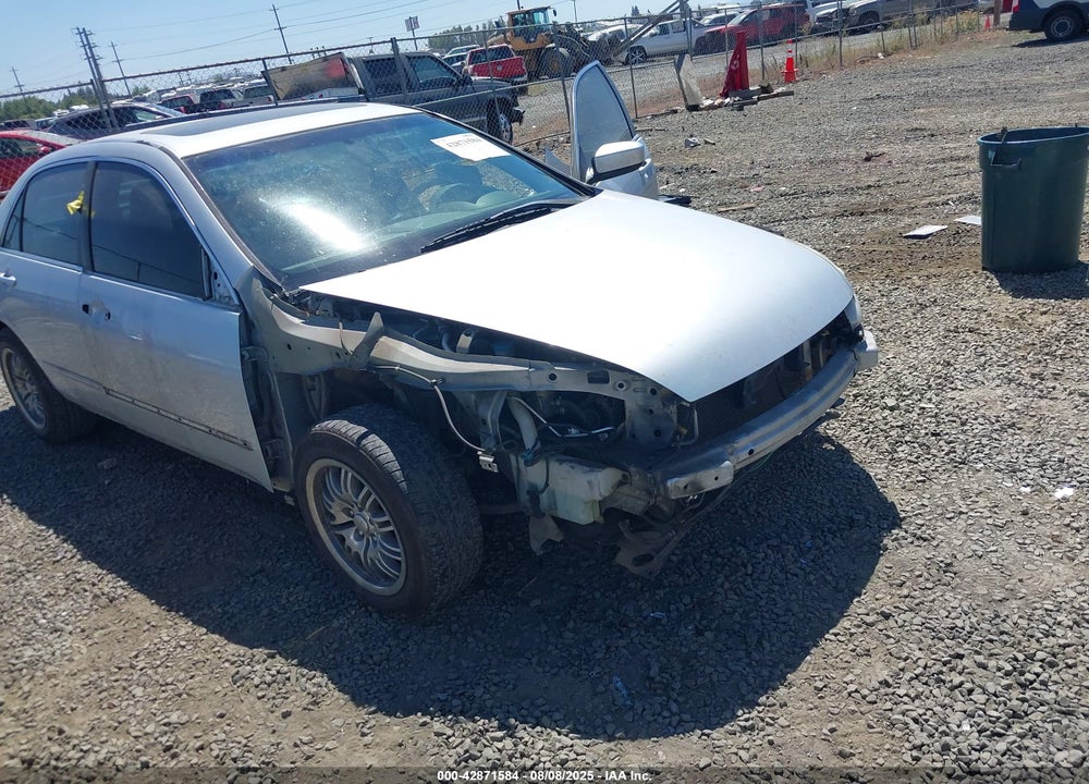 2003 HONDA ACCORD 3.0 EX VIN: 1HGCM665X3A088577