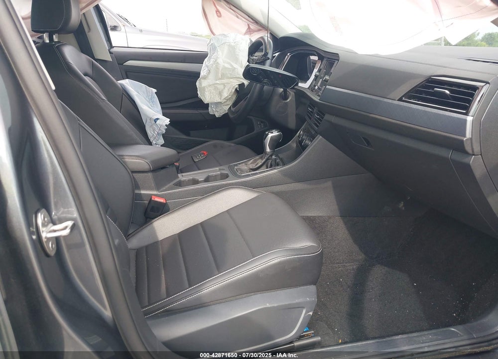 2023 VOLKSWAGEN JETTA VIN: 3VW7M7BU1PM025621