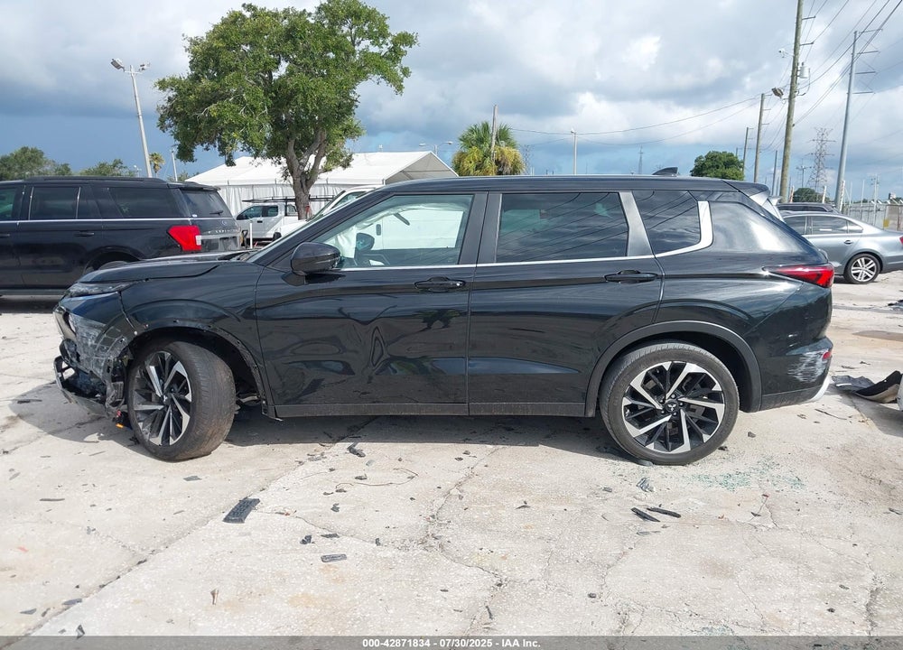 2023 MITSUBISHI OUTLANDER VIN: JA4J3UA86PZ026657