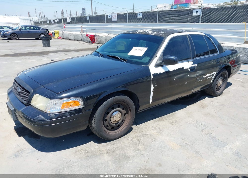 2011 FORD CROWN VICTORIA VIN: 2FABP7BV4BX176064