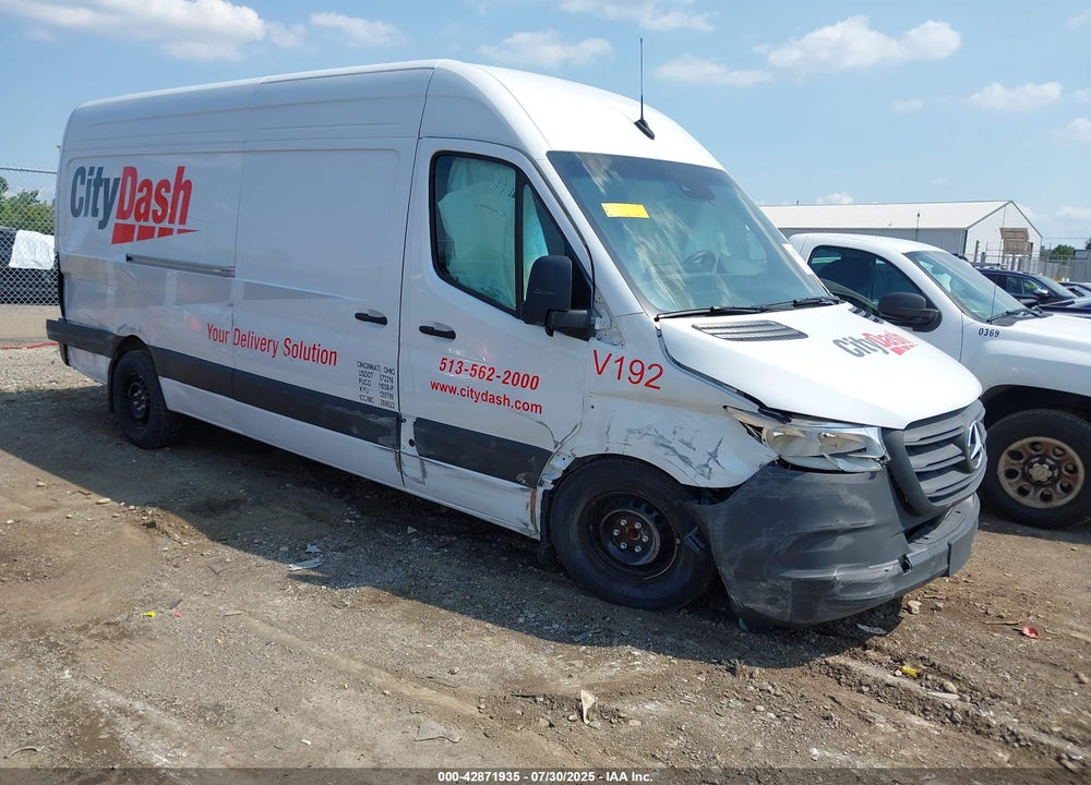 2024 MERCEDES-BENZ SPRINTER 2500 VIN: W1Y4KCHY1RT183536