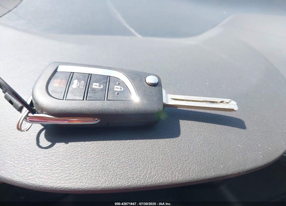 2025 TOYOTA COROLLA VIN: 5YFB4MDE6SP309071