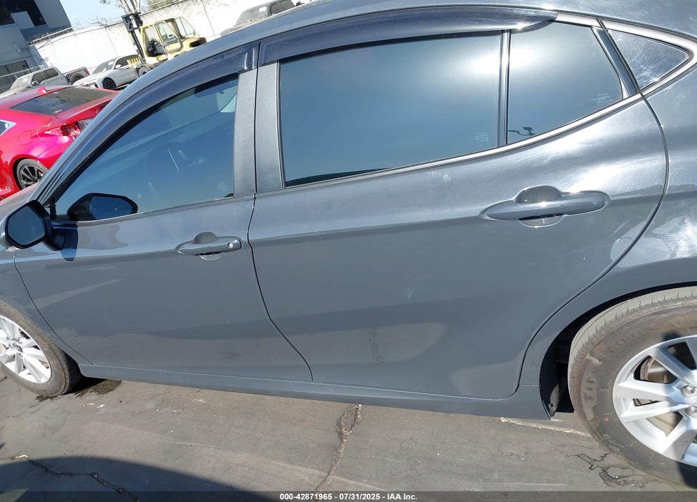 2025 TOYOTA CAMRY VIN: 4T1DAACK0SU062376