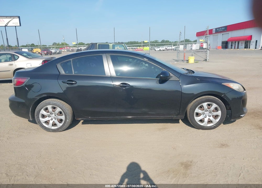 2013 MAZDA 3 VIN: JM1BL1TG0D1838513
