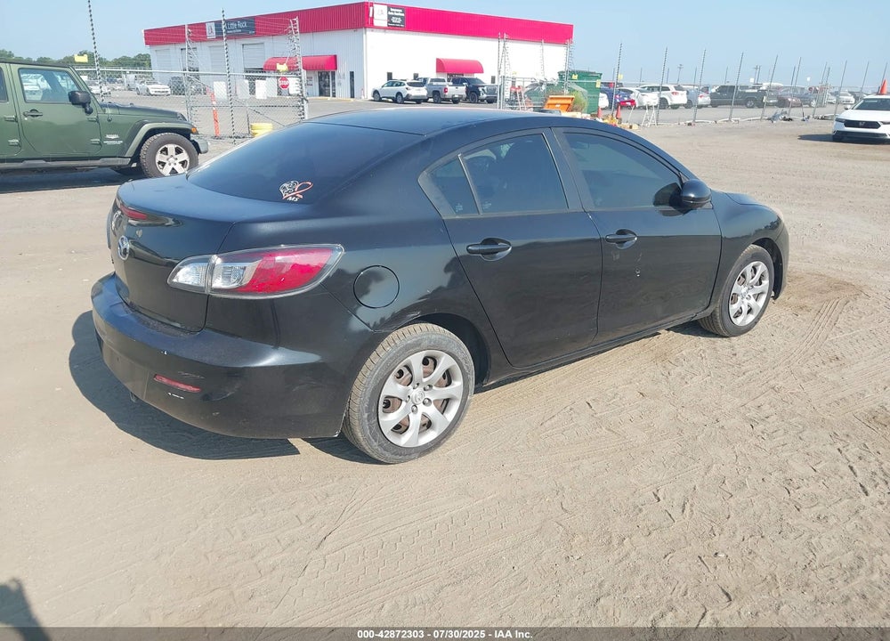 2013 MAZDA 3 VIN: JM1BL1TG0D1838513