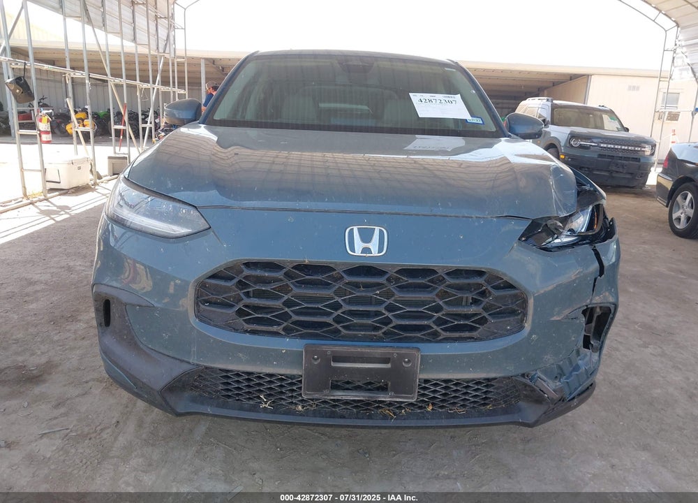 2025 HONDA HR-V 2WD LX VIN: 3CZRZ1H35SM741823