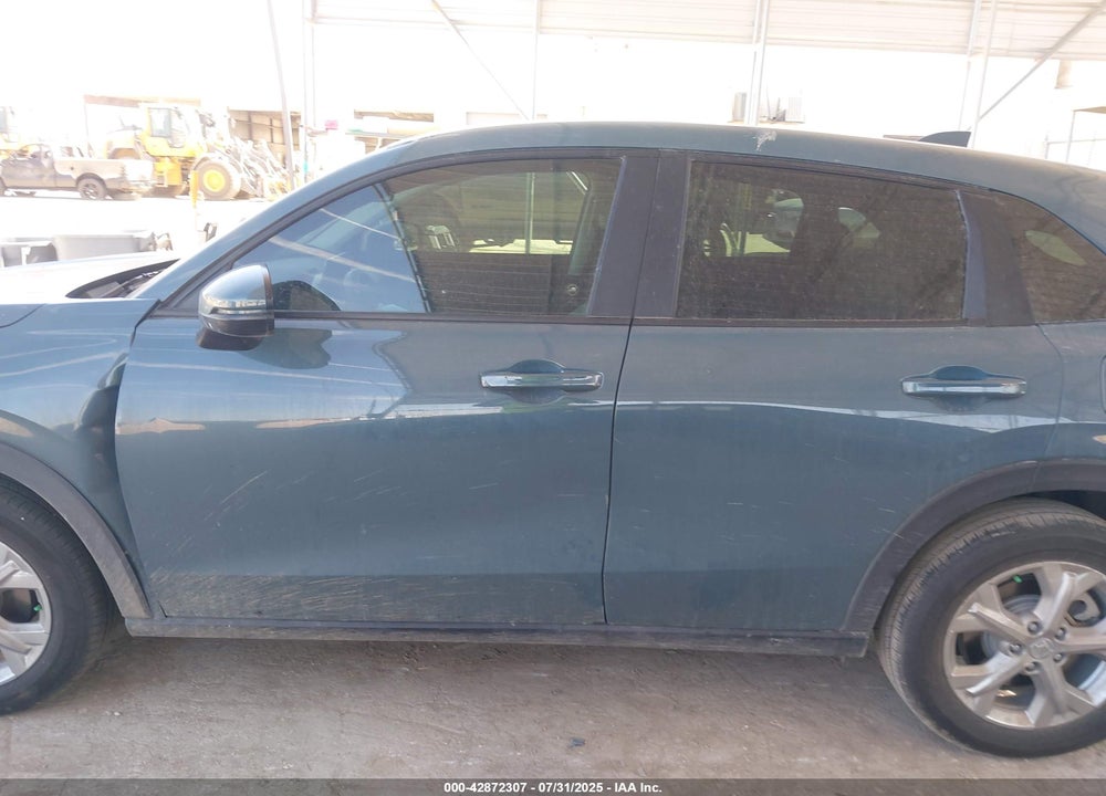 2025 HONDA HR-V 2WD LX VIN: 3CZRZ1H35SM741823